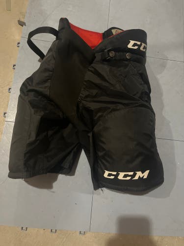 New Medium CCM RBZ Hockey Pants