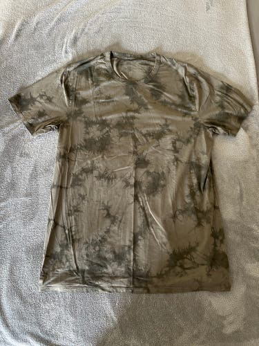 New Lululemon Dye Edition Men's Shirt