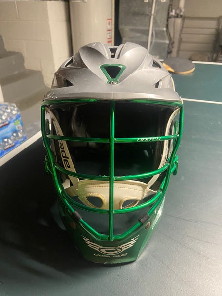 Player's Cascade R Helmet