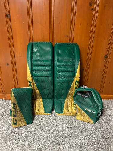 CCM Eflex 4 Used Goalie Set Custom
