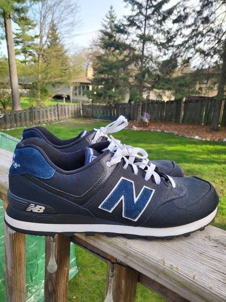 New Balance 574 Men's 2000s Navy White Casual Athletic Shoes Sz 13 | SidelineSwap