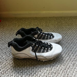 Adult Size Men's 10.5 (W 11.5) Air Jordan Cleats