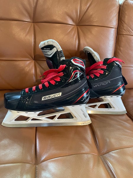 Junior Bauer Regular Width Size 5 Vapor X700 Hockey Goalie Skates