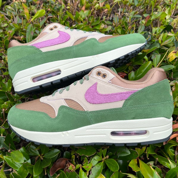 Nike Air Max 1 Treeline Size 9.5 Mens Shoes Beige Tan Green Forest New DS | SidelineSwap