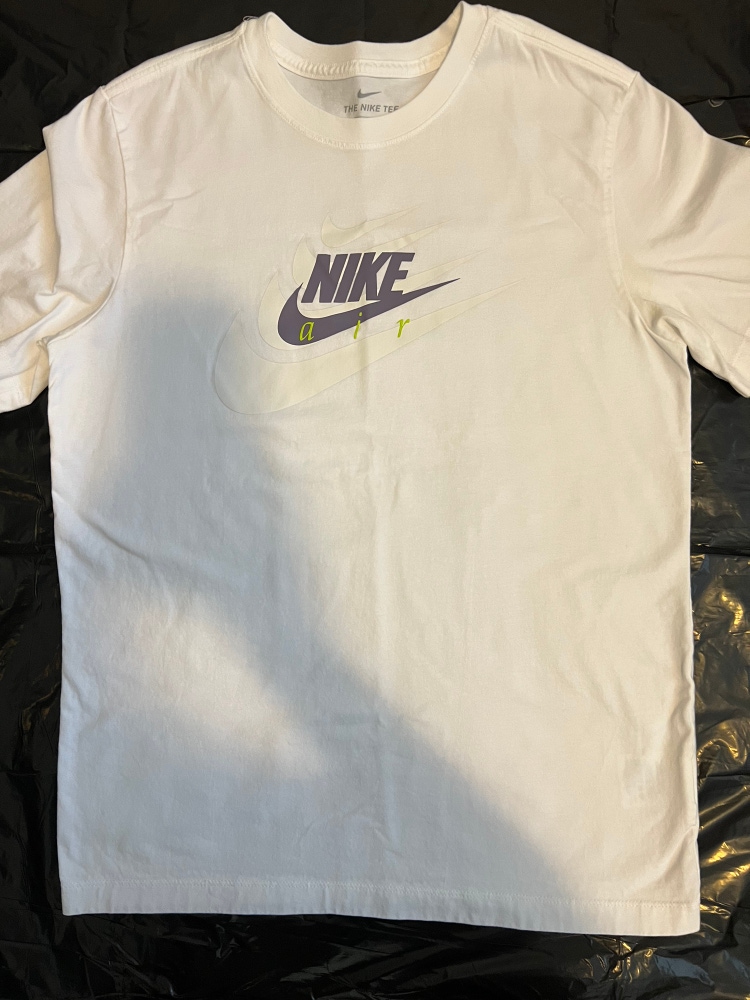 Nike Sportswear  Men’s T-Shirt Short Sleeve