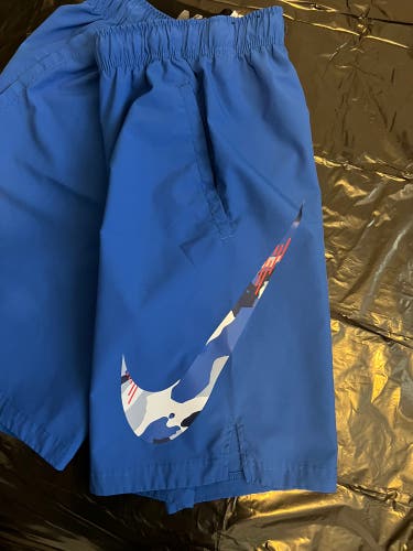 Nike Dri-Fit Men’s Blue Shorts with Pockets size M Polyester