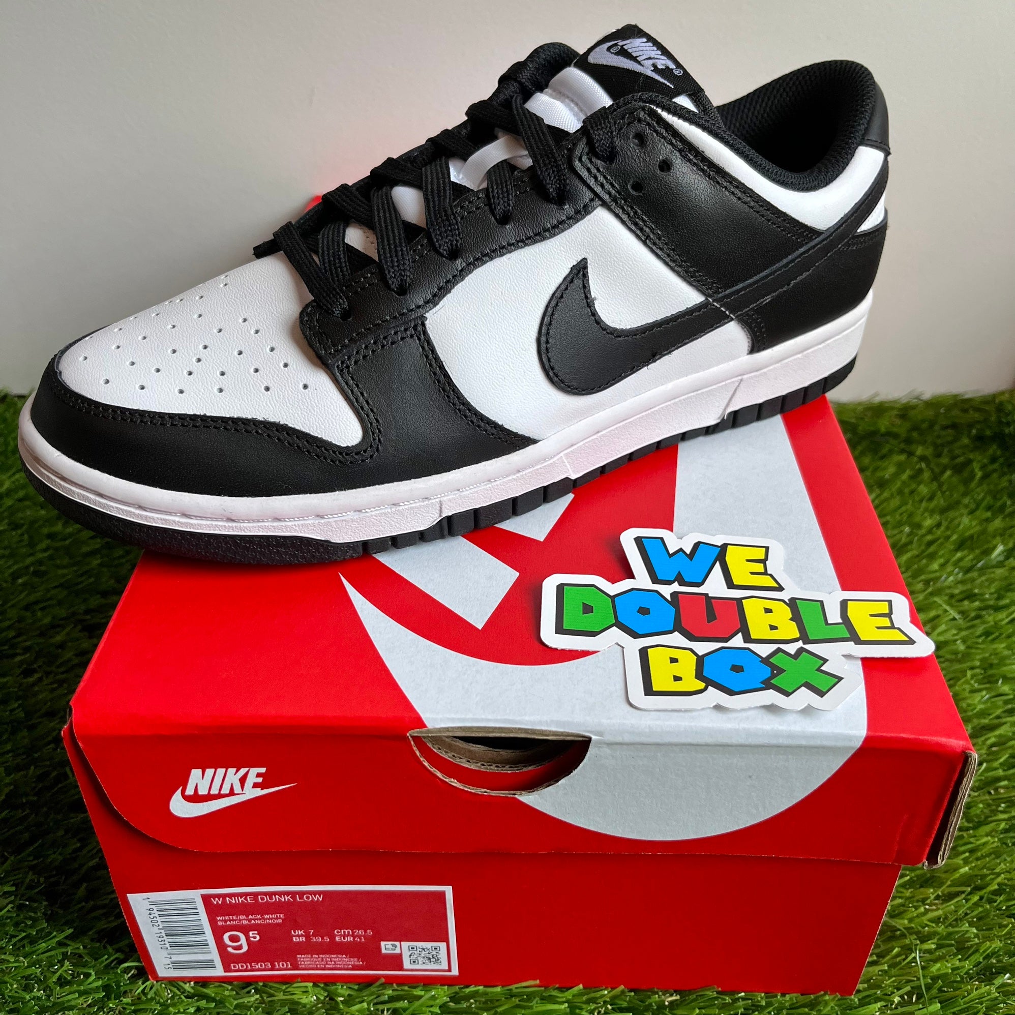 Nike Low Panda Dunk Size 8 Mens / 9.5 Womens Shoes Sneakers Retro New | SidelineSwap