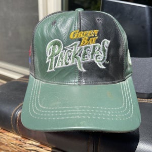 Vintage Green Bay Packers Leather Sports Cap Hat Script Style NFL Snapback