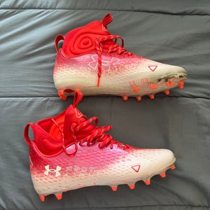 Under Armour Spot Light Cleats
