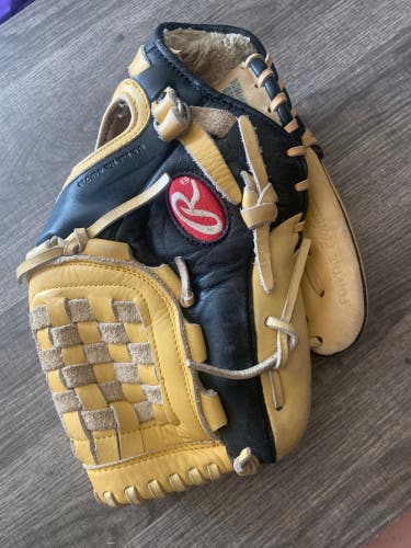 Left Hand Throw 12" Rawlings Gold Glove Baseball Glove