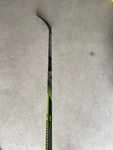 Senior New Right Handed Warrior Alpha LX2 Hockey Stick W03 Pro Stock