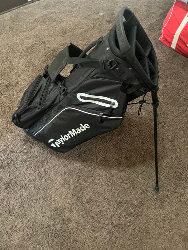 TaylorMade Golf Bag