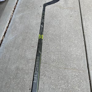 Senior Right Handed   RibCor Reckoner Hockey Stick