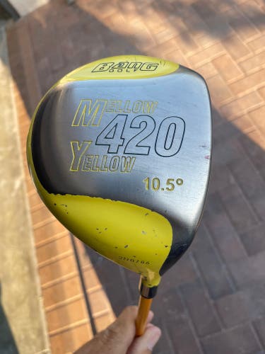 Bang Golf Mellow Yellow Driver 10.5 In Right Handed  Graphite shaft s flex  Plus head cover