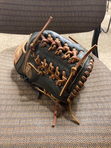 Relaced/reconditioned Rawlings HoH PRO200-4JBT-11.5’ RHT