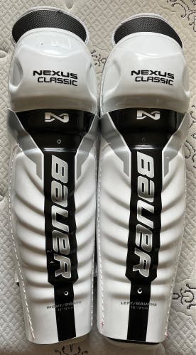 Bauer  Nexus Classic Shin Pads