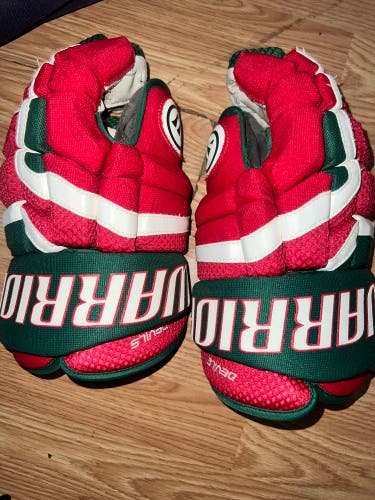 Used Warrior 14" Pro Stock Covert Pro Gloves