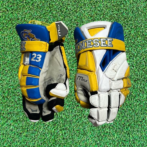 Genesee CC Lacrosse Maverik Max Gloves