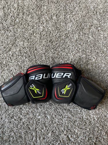 Used Small Bauer VAPOR 2X PRO Elbow Pads