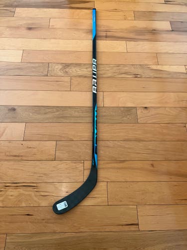 New Bauer Sync Hockey Stick P92/102 Flex/Right Handed