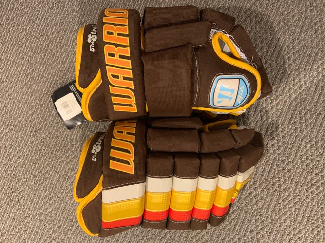 Warrior Franchise 14” Stroker Gloves NWT