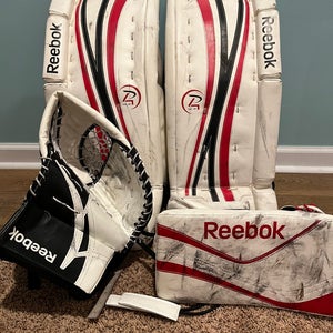 Reebok Goalie Jr Glove blocker Pads set