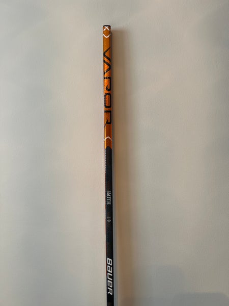 Senior Left Hand P92M Pro Stock Vapor Hyperlite Hockey Stick