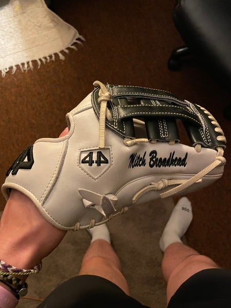 2021 Infield 11.5 Signiture Series Baseball Glove