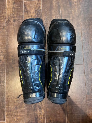 Ccm tacks 6052 shin guards 14”