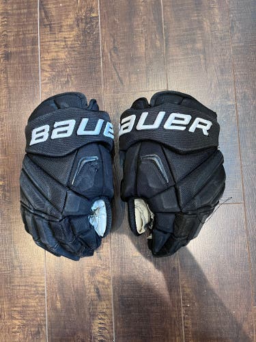 Bauer apx2 pro gloves 14”