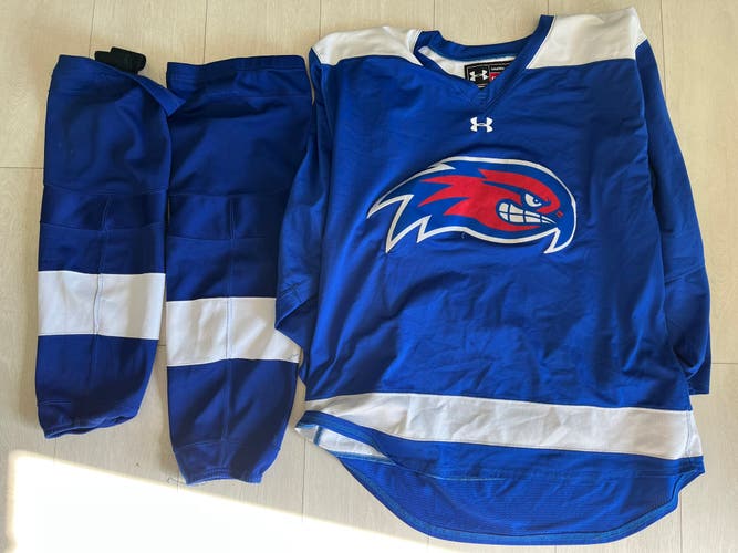 Umass Lowell Jersey/socks