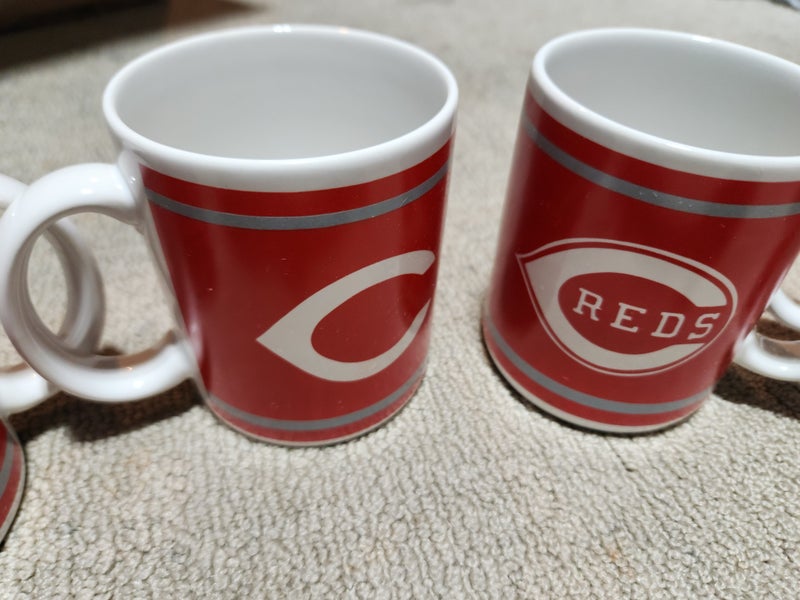  Cincinnati Reds (Adult Medium) Licensed Replica T