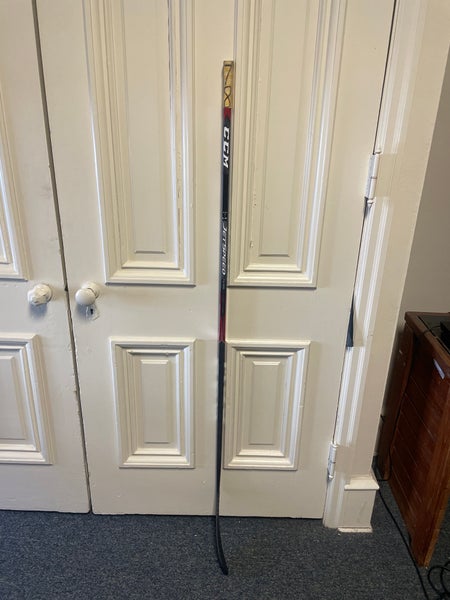 Senior Right Handed P28 Jetspeed Team Hockey Stick