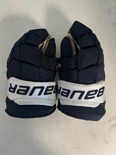 Colorado Avalanche Bauer Ultrasonic gloves