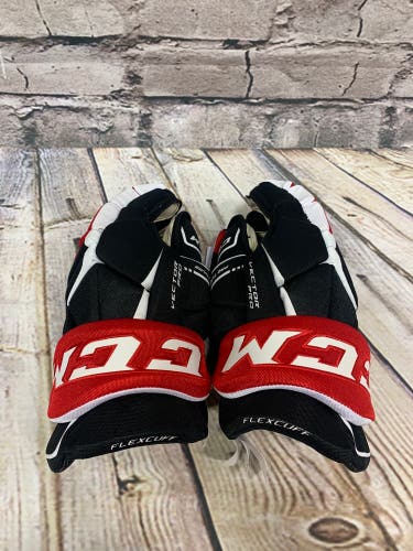 New CCM 14" Vector Pro Gloves *FREE SHIPPING*
