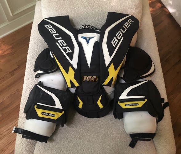 Bauer Pro Hockey Goalie Chest Protector Size Senior Large
