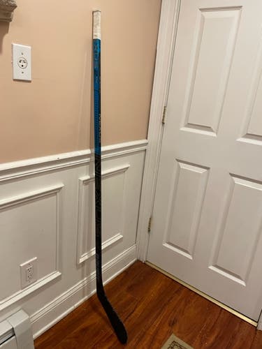 Used Left Hand Bauer Nexus 2N Pro Hockey Stick P28