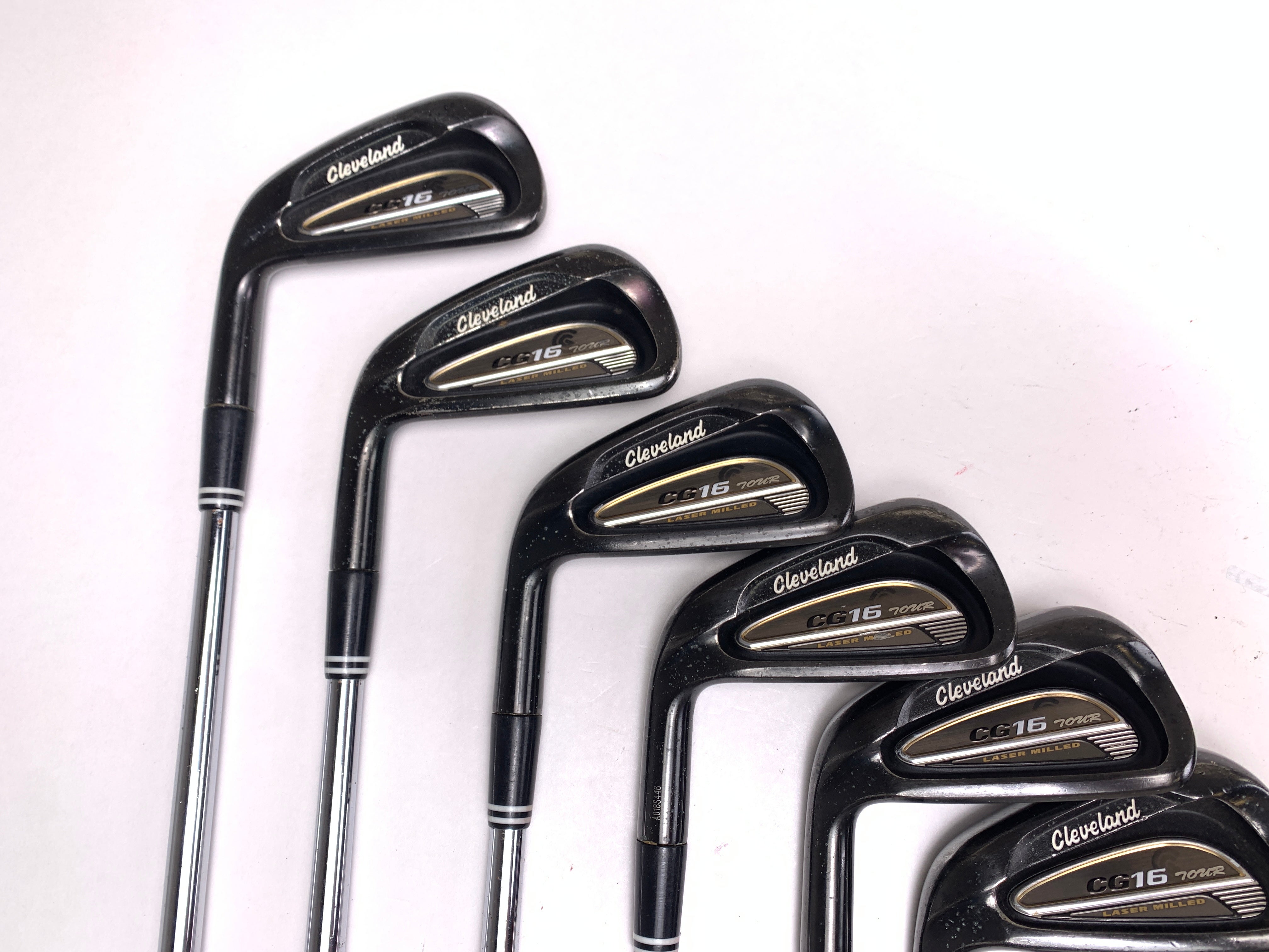 Cleveland CG16 Tour Black Pearl Iron Set 3-PW Dynamic Gold S300