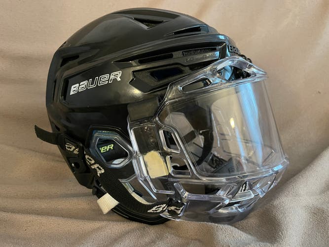 Used Small Bauer Re-Akt 150 Helmet w/BAUER CONCEPT III FULL FACE SHIELD