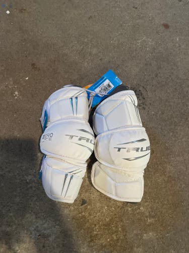 New Medium True ZeroLyte Arm Pads