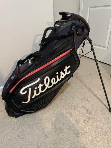 Titleist Premium Stand Bag ($380 Retail)