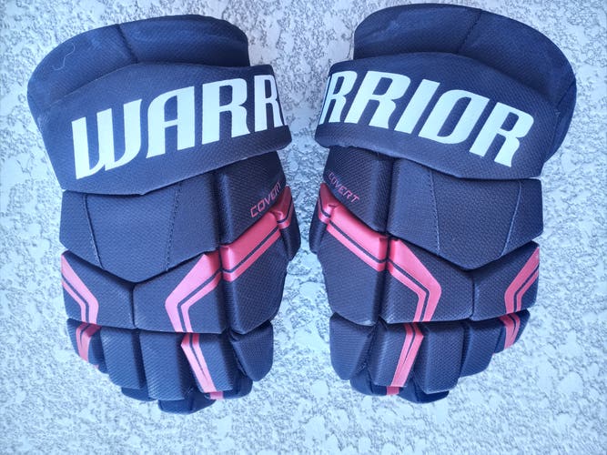 Used Warrior Covert QRE5 Gloves 14" BLK/R