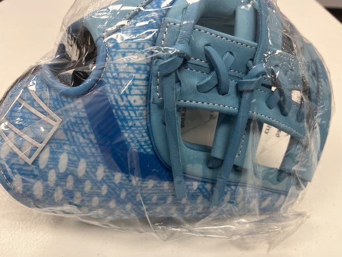 Brand new blue Rawlings Rev1x