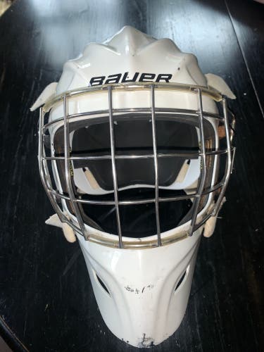 Used Bauer  Concept C2 Goalie Mask