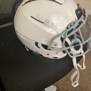 Youth New Large Schutt F7 Helmet