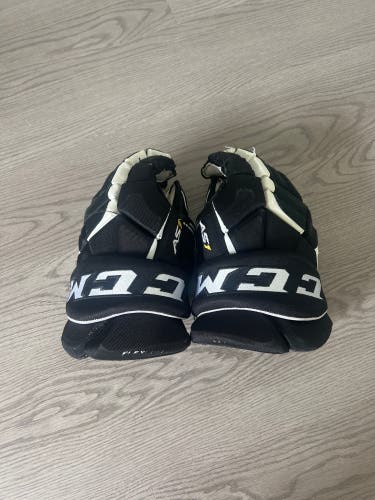 CCM 13" AS1 Gloves