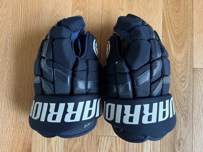 Winnipeg Jets Dustin “Big Buff” Byfuglien Used Warrior Covert QR1 Gloves 13" Pro Stock