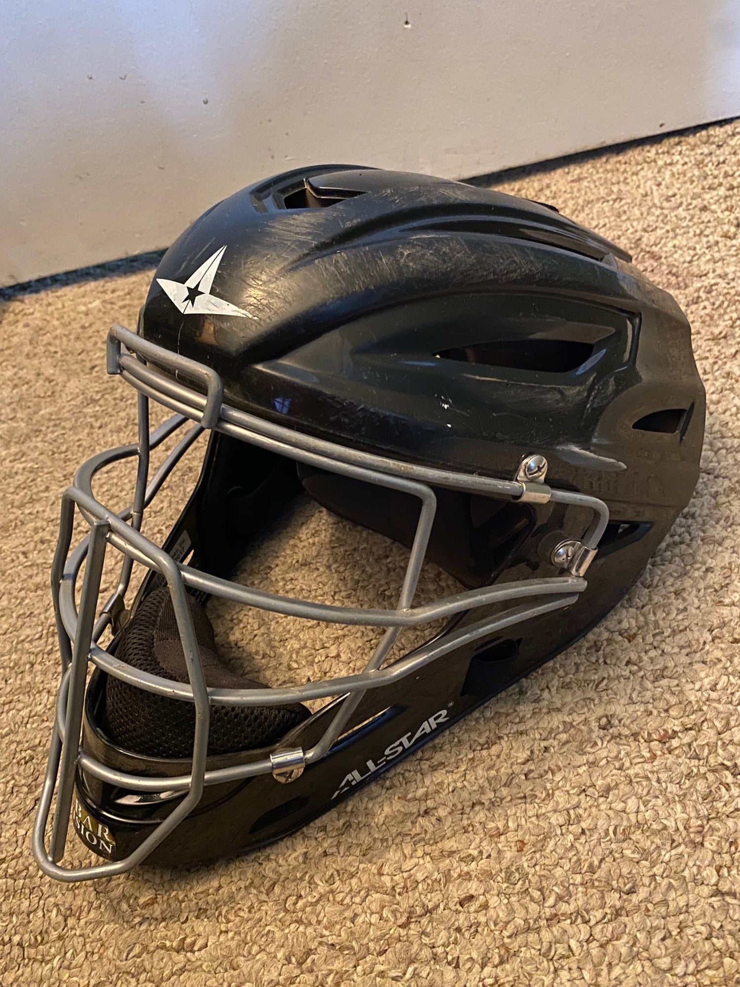 All Star System7 Axis Hockey Style Catcher's Helmet: MVP2500 / MVP2510