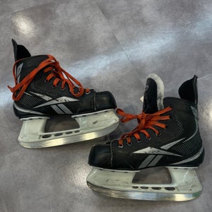 binding Tarief Bulk Reebok 4k Hockey Skates for sale | New and Used on SidelineSwap
