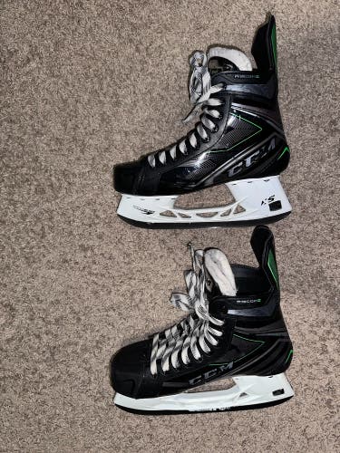 Used CCM Regular Width  Size 7.5 RibCor 86K Hockey Skates